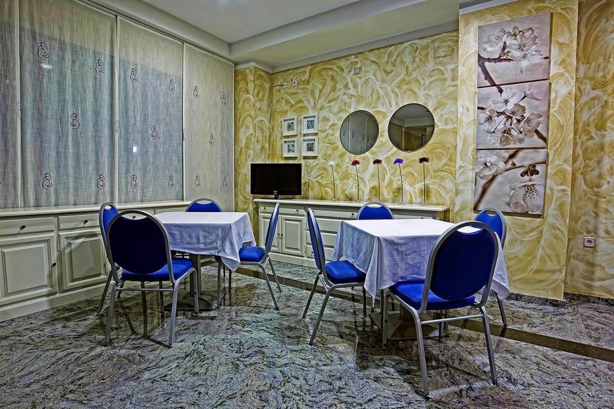 Hostal Stop Cantalejo Εξωτερικό φωτογραφία