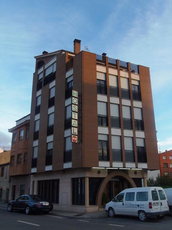 Hostal Stop Cantalejo Εξωτερικό φωτογραφία